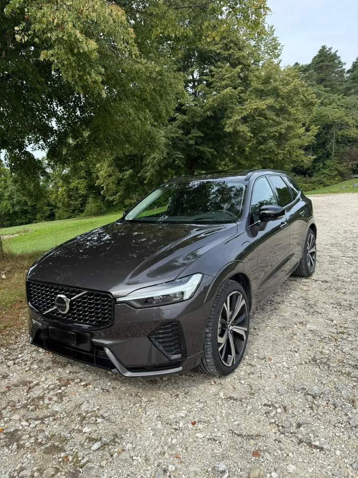 VOLVO XC60 2.0 T8 TE Black Edition eAWD