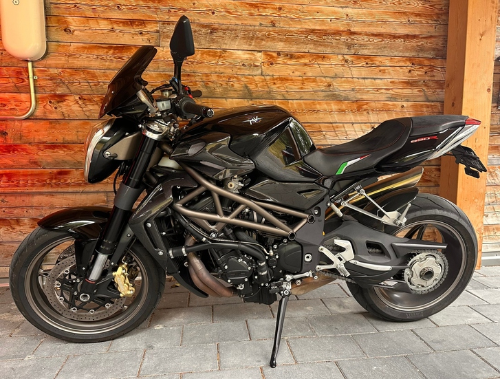 MV AGUSTA B4 Brutale 990 R - Top Zustand, Jetzt Kaufen MV AGUSTA MV AGUSTA B4 Brutale 990 R