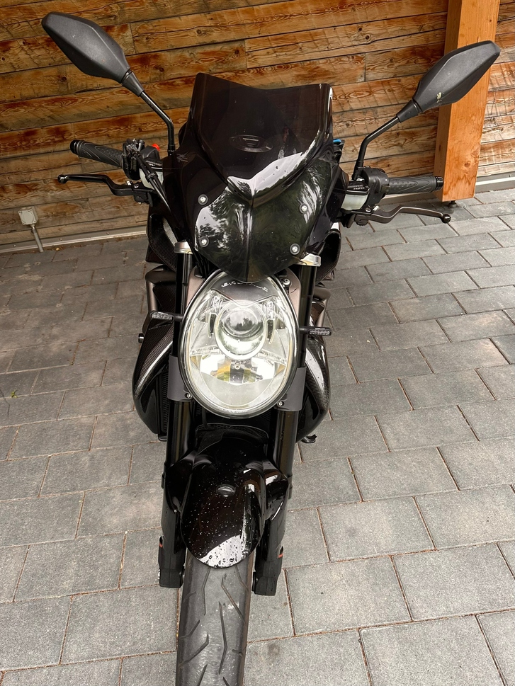 MV AGUSTA B4 Brutale 990 R - Top Zustand, Jetzt Kaufen MV AGUSTA MV AGUSTA B4 Brutale 990 R