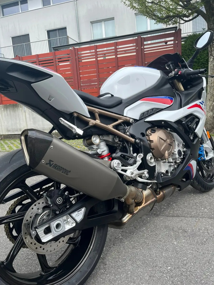 BMW S 1000 RR M-Paket - Neuwertig, Top Ausstattung BMW BMW S 1000 RR