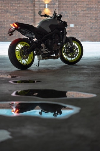 YAMAHA MT-09 ABS in Top-Zustand mit vielen Extras YAMAHA YAMAHA MT-09 ABS