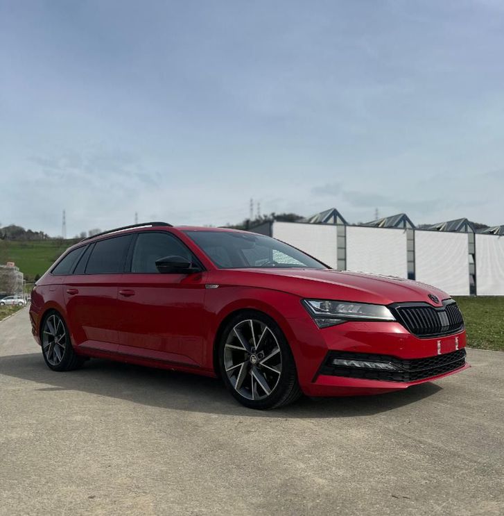 Skoda Superb Combi 2.0 TDI SportLine 4x4 DSG Skoda Skoda Superb Combi 2.0 TDI 190 SportLine 4x4 DSG