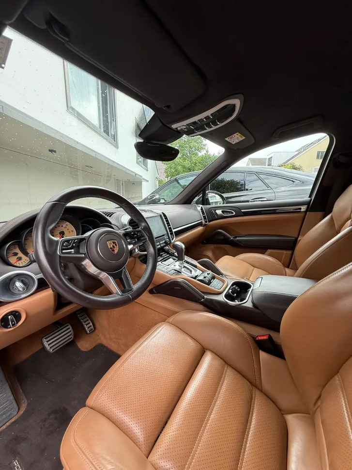 Porsche Cayenne 4.2 V8 TDI S in Top-Zustand Porsche Porsche Cayenne 4.2 V8 TDI S TipT