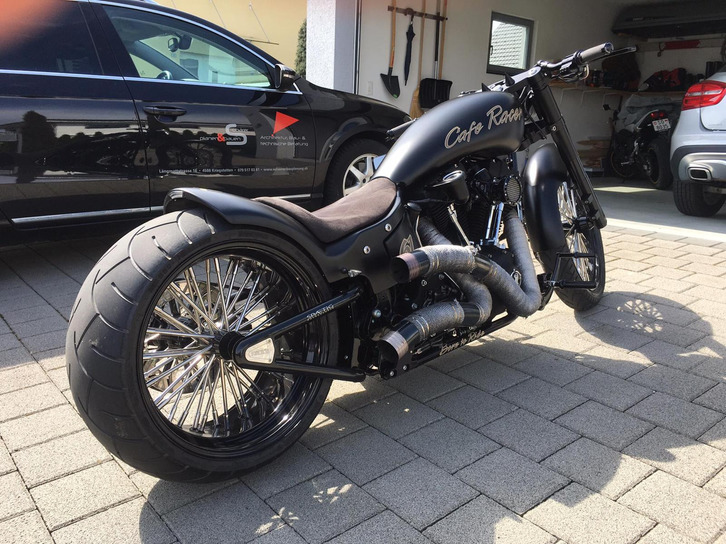 Harley-Davidson FLSTSB Cross Bones - Top Zustand HARLEY-DAVIDSON HARLEY-DAVIDSON FLSTSB Cross Bones