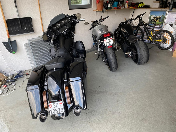 Harley-Davidson FLHXSE Street Glide CVO 114 ABS HARLEY-DAVIDSON HARLEY-DAVIDSON FLHXSE Street Glide ABS CVO 114