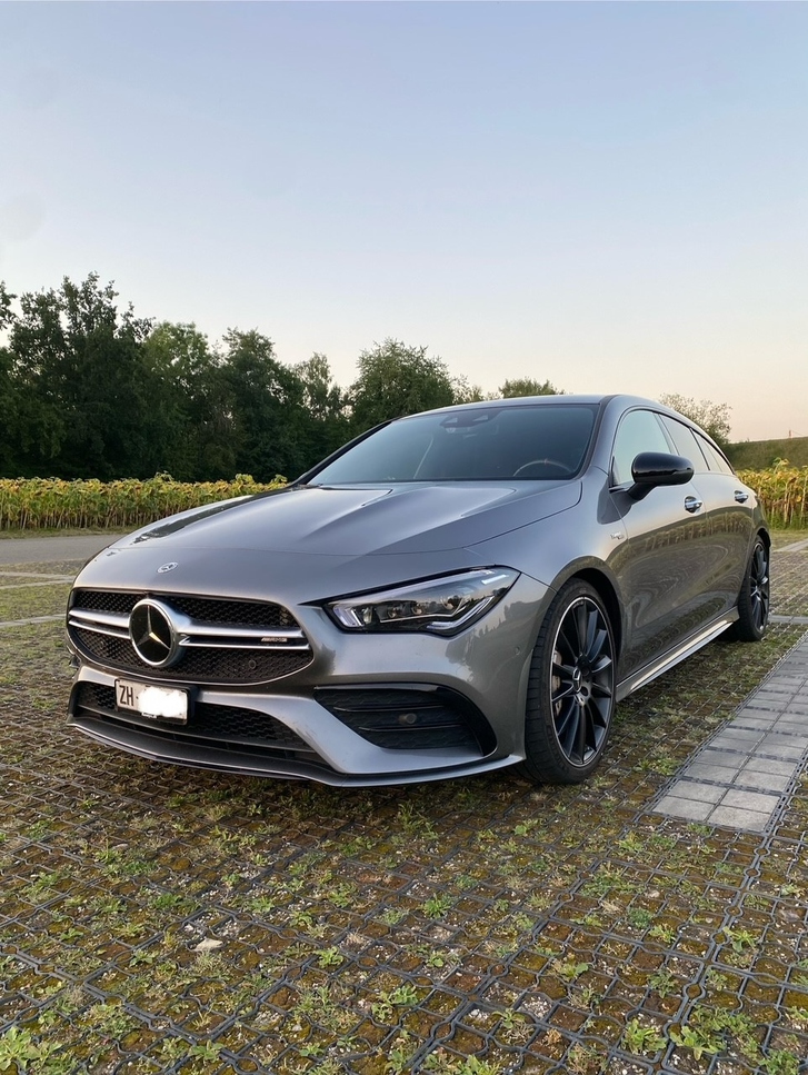 Mercedes-AMG CLA 35 Shooting Brake top Zustand Mercedes-Benz Mercedes-Benz CLA-Klasse X118 Shooting Brake CLA 35 AMG 4matic