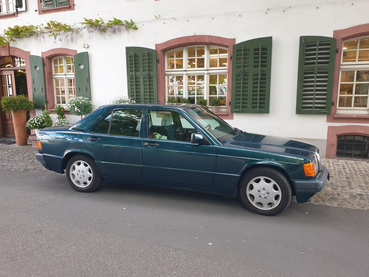 Mercedes-Benz 190 E 2.3 Primavera Automatic Mercedes-Benz Mercedes-Benz W201 190 E 2.3
