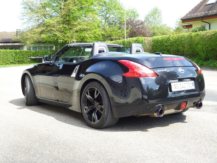 Nissan 370 Z Roadster 3.7 V6 24V