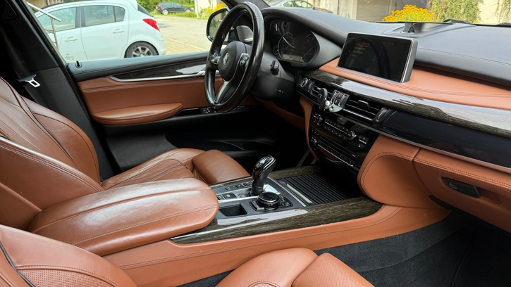 BMW X5 M50d 2025 - Luxus-SUV mit Top-Ausstattung BMW BMW X5 F15 M50d