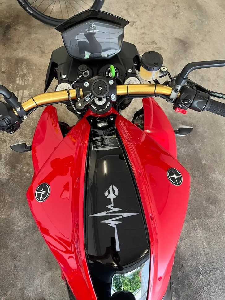 Energica Eva Ribelle 21.5kW/h - Wie neu in Schweiz ENERGICA ENERGICA Energica Eva Ribelle 21.5kW/h