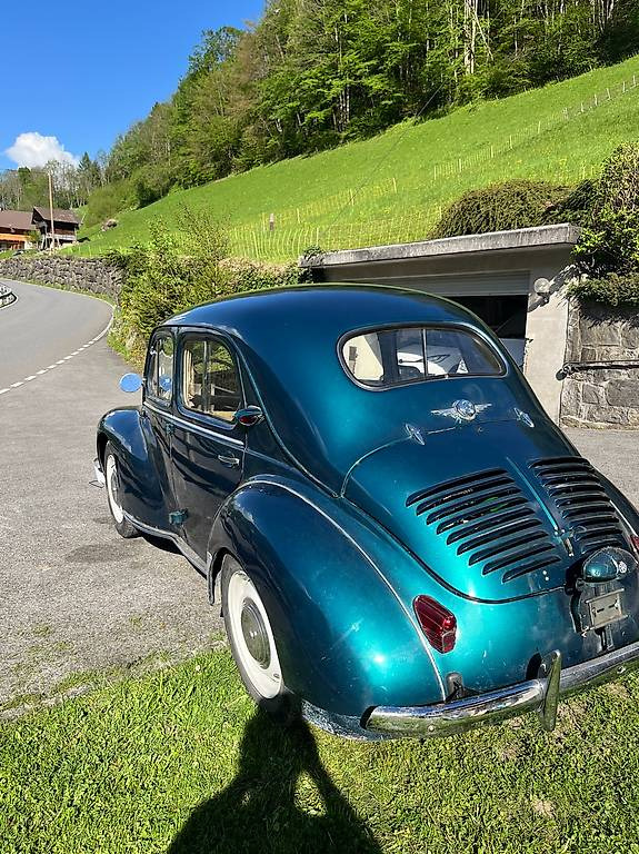 Renault 4CV R1060 in Top-Zustand zum Verkauf RENAULT RENAULT 4CV R1060
