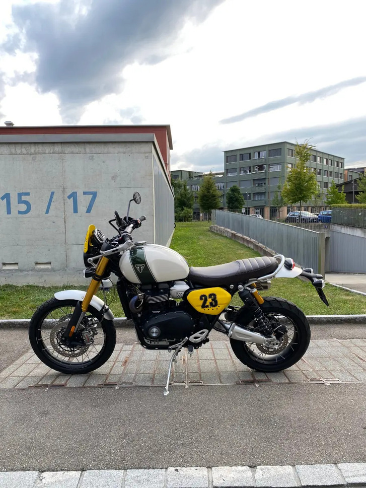 Triumph Scrambler 1200 XE, gepflegt und personalisiert TRIUMPH TRIUMPH Scrambler 1200 XE