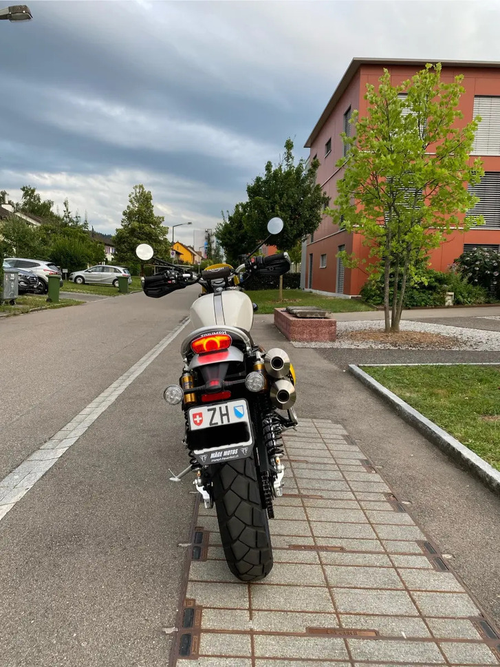 Triumph Scrambler 1200 XE, gepflegt und personalisiert TRIUMPH TRIUMPH Scrambler 1200 XE