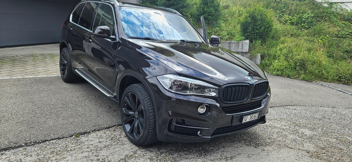 BMW X5 F15 30d xDrive - Luxus SUV mit Top-Ausstattung BMW BMW X5 F15 30d xDrive SAG