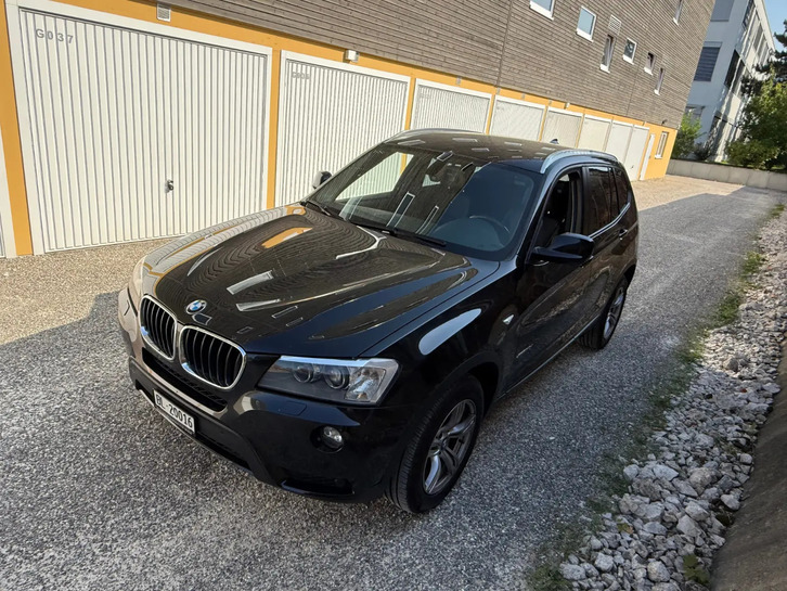 BMW X3 xDrive 20d Steptronic - Top Ausstattung BMW BMW X3 F25 20d xDrive