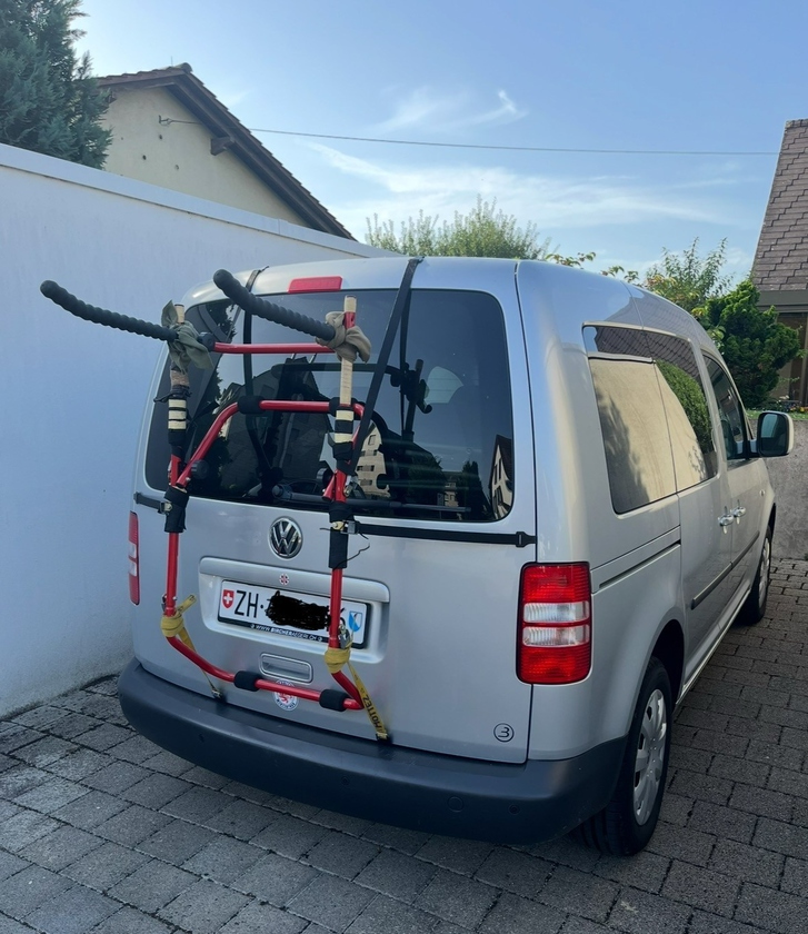 VW Caddy 1.6 TDI Camper mit Vollausstattung VW VW Caddy 1.6 TDI BlueMotion Camper