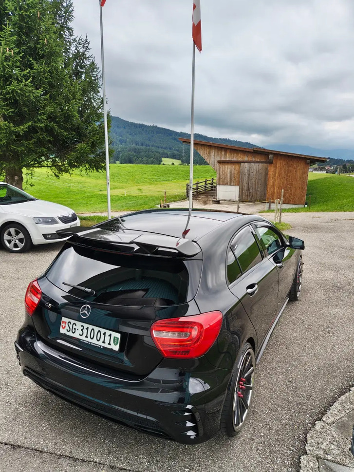 Mercedes-Benz A 45 AMG 4m 420 PS - Top Ausstattung Mercedes-Benz Mercedes-Benz A-Klasse W176 A 45 AMG 4m