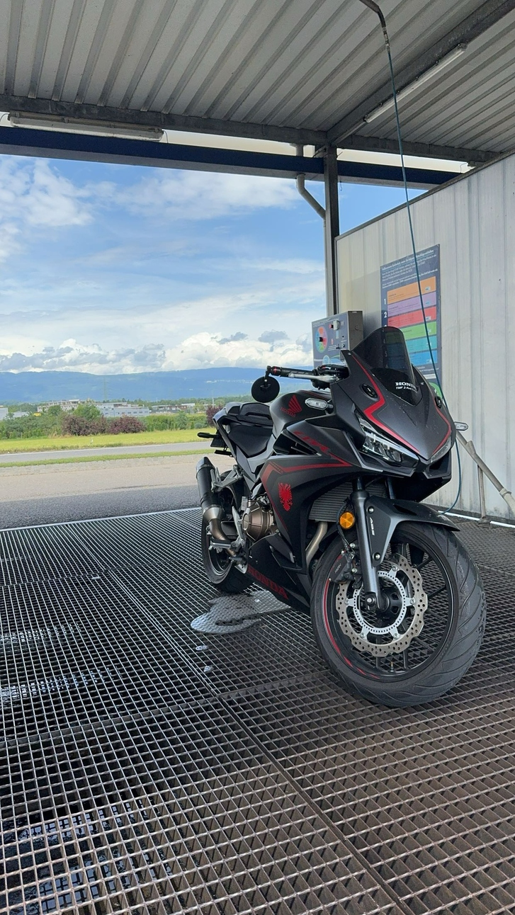 Honda CBR 500 R in Top-Zustand zu verkaufen Honda Honda CBR 500 R (35kW)