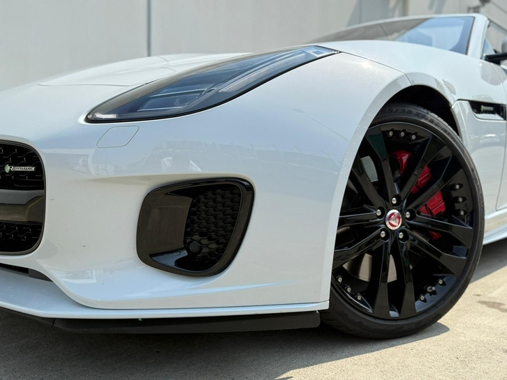 Jaguar F-Type Convertible V6 AWD - Luxus Sportwagen Jaguar Jaguar F-Type Convertible 3.0 V6 AWD