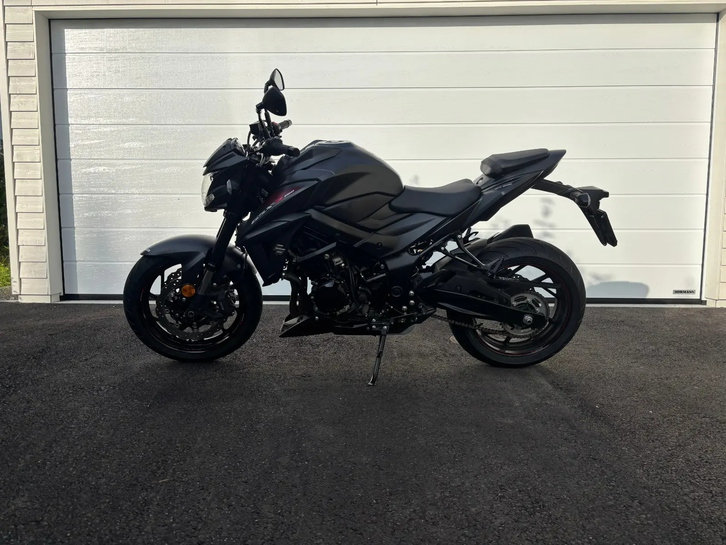 Suzuki GSX-S 750 ABS - Sportliches Fahrerlebnis Suzuki Suzuki GSX-S 750 ABS