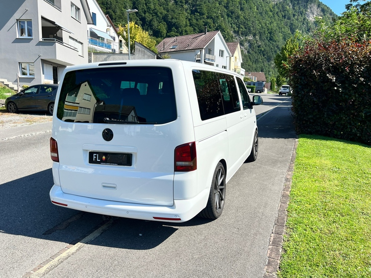 VW T5 Multivan 2.0 TDI CR â Camping-Ready! VW VW T5 Multivan 2.0 TDI CR Comfortline Cup DSG