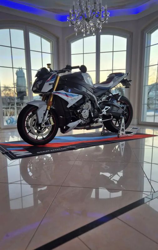 BMW S 1000 R ABS