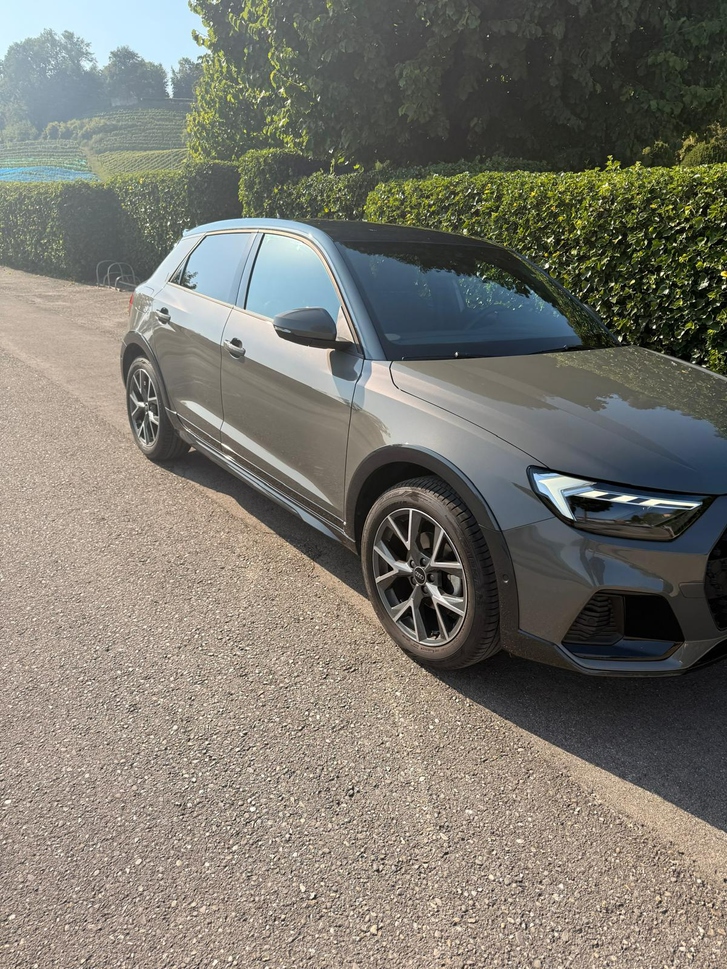 Audi A1 Sportback 35 TFSI Allstreet Neuwagen Audi Audi A1 Sportback 1.5 35 TFSI Allstreet S-Tronic