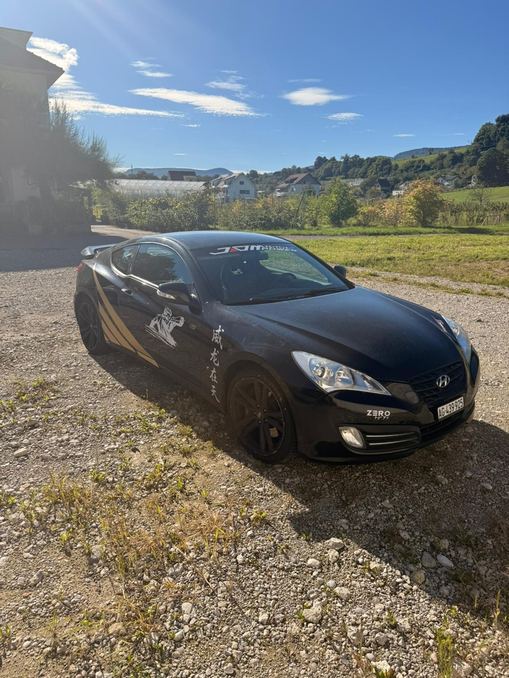 Hyundai Genesis CoupÃ© 2.0 T