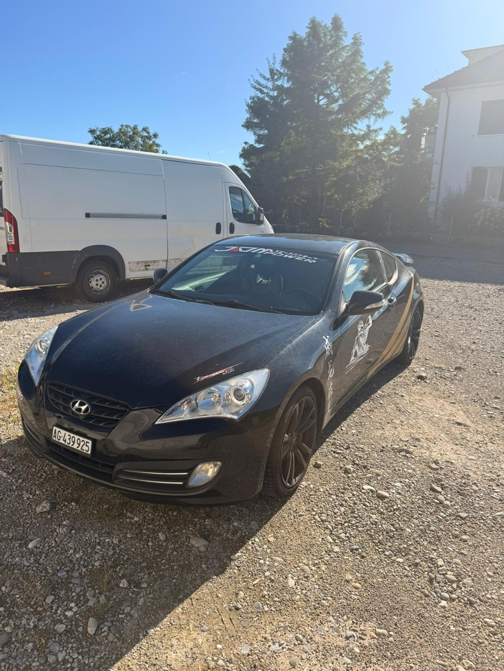 Hyundai Genesis CoupÃ© 2.0 T