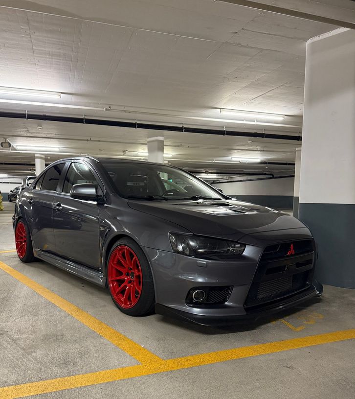 Mitsubishi Lancer 2.0 T MIVEC Evolution MR