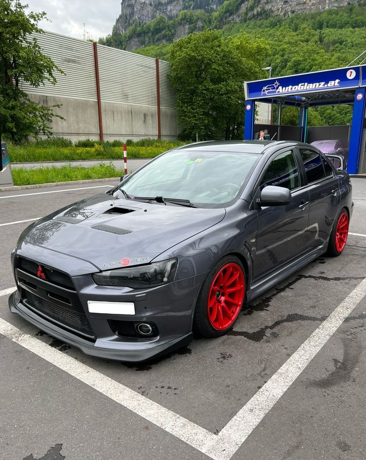 Mitsubishi Lancer 2.0 T MIVEC Evolution MR