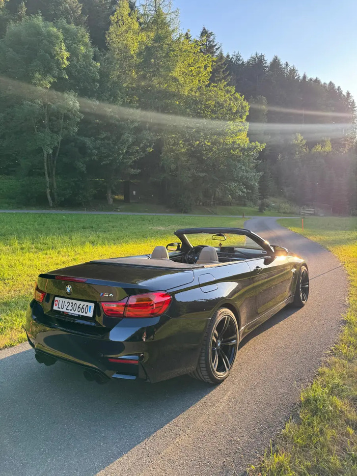 BMW M4 Cabrio F83 | Sportliches Fahrerlebnis BMW BMW 4er Reihe F83 Cabrio M4