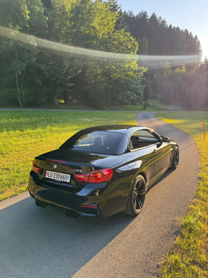 BMW M4 Cabrio F83 | Sportliches Fahrerlebnis BMW BMW 4er Reihe F83 Cabrio M4
