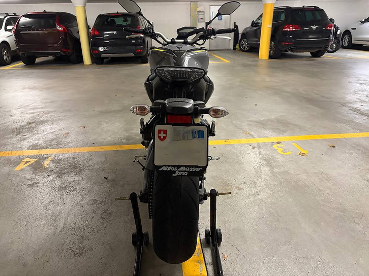 YAMAHA MT-09 ABS