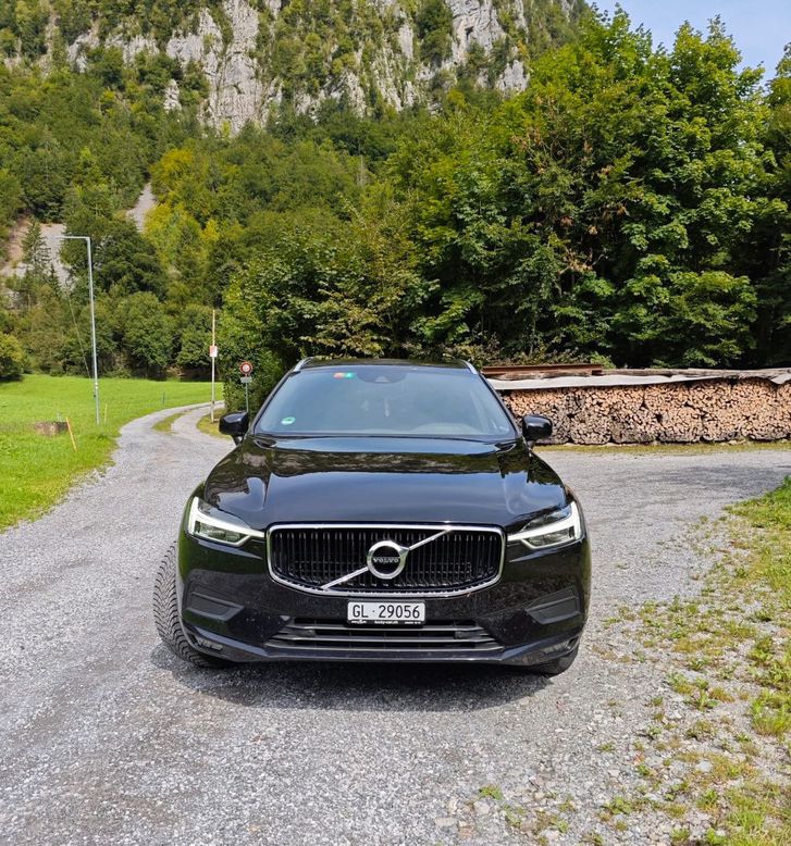 Volvo XC60 2.0 D4 Momentum AWD