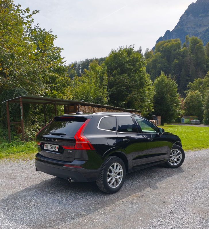 Volvo XC60 2.0 D4 Momentum AWD