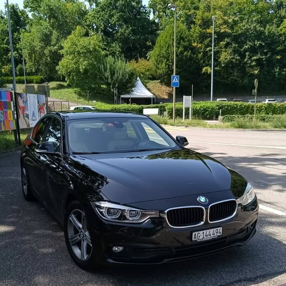 BMW 3er Reihe F30 320d SAG