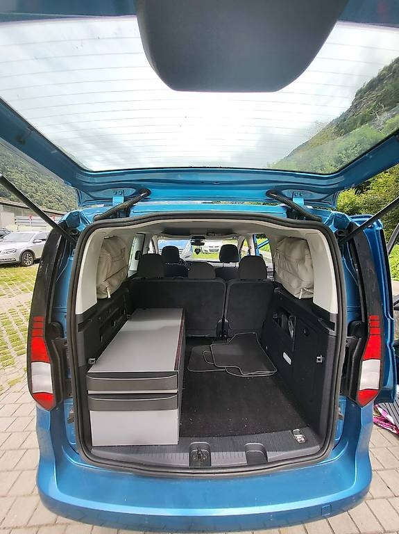 VW Caddy 2.0 TDI California