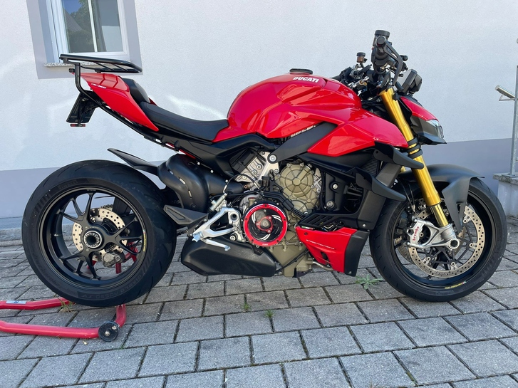 DUCATI Streetfighter V4 S