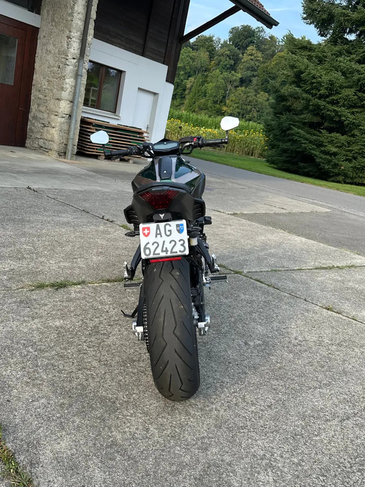 YAMAHA MT-07