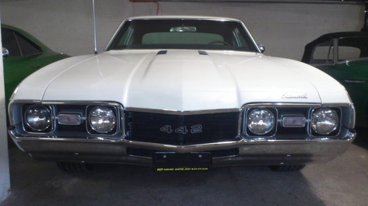OLDSMOBILE 442 Coupe