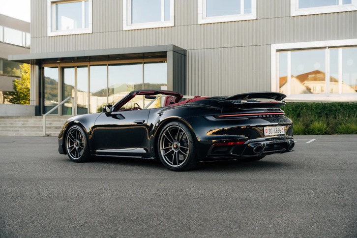 Porsche 911 Cabriolet 3.7 Turbo S PDK