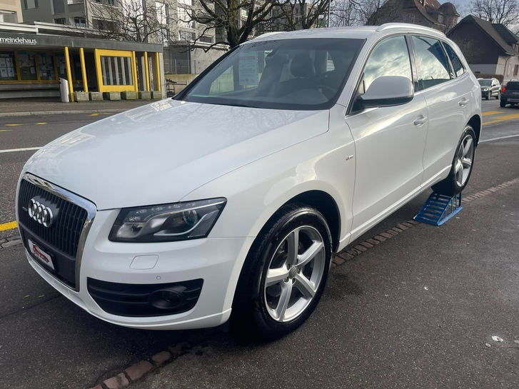 Audi Q5 2.0 TFSI quattro T-Tronic