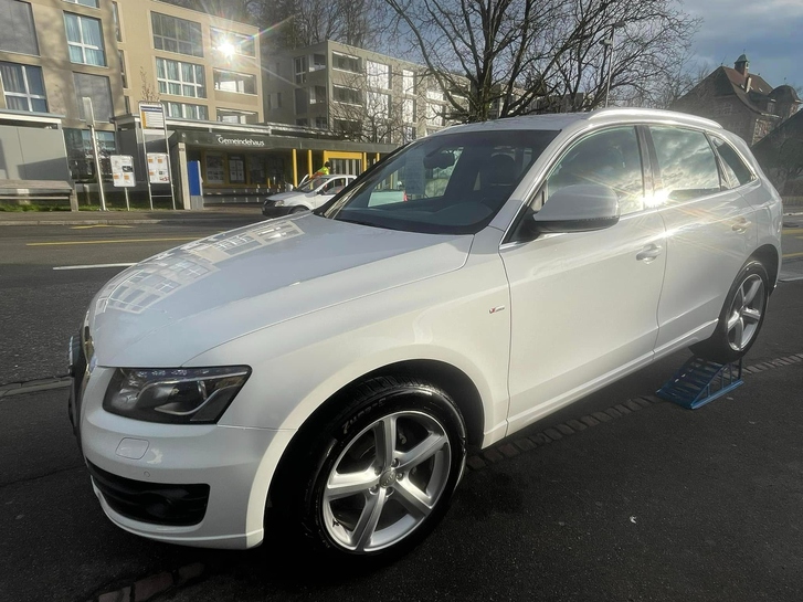 Audi Q5 2.0 TFSI quattro T-Tronic