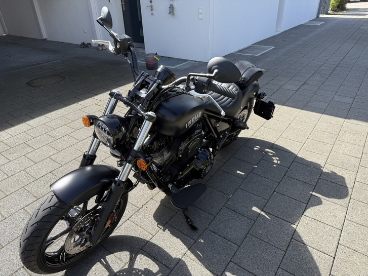 INDIAN Chief Dark Horse