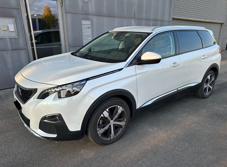 Peugeot 5008 1.6 THP Allure