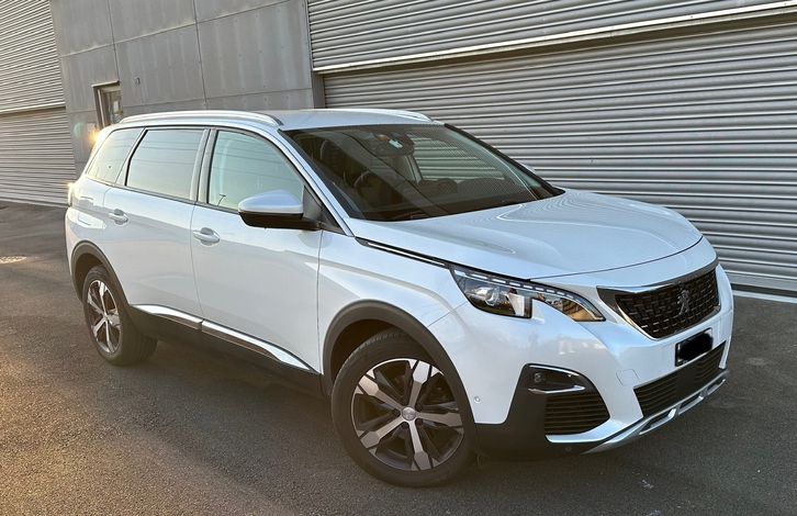 Peugeot 5008 1.6 THP Allure