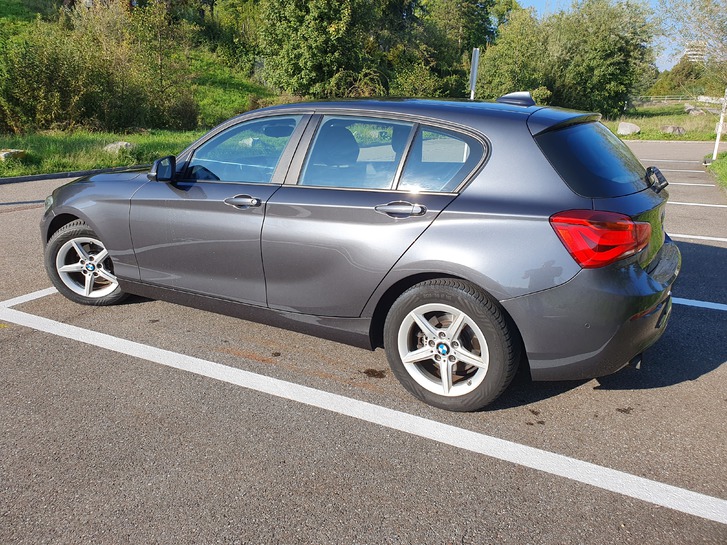 BMW 118i Sport Line 2025 mit Top-Ausstattung BMW BMW 118i Sport Line Steptronic