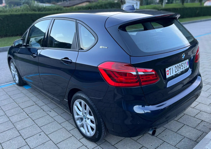 BMW 225xe Active Tourer - Top Angebot in der Schweiz BMW BMW 2er Reihe F45 Active Tourer 225xe