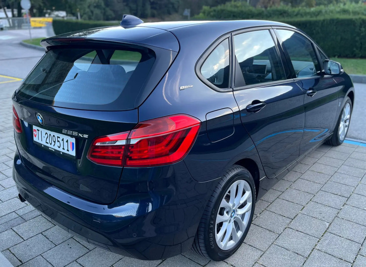 BMW 225xe Active Tourer - Top Angebot in der Schweiz BMW BMW 2er Reihe F45 Active Tourer 225xe